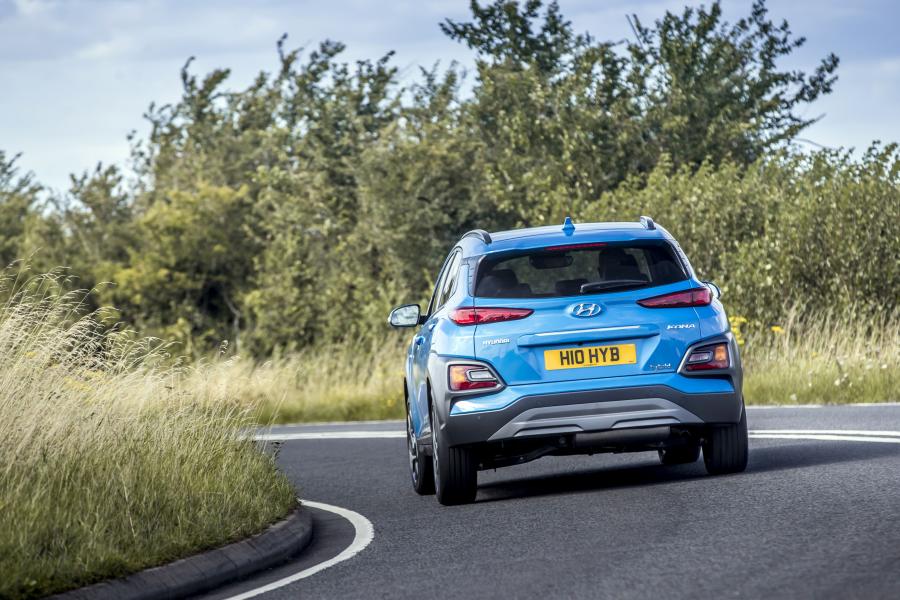  Hyundai Kona Hybrid (OS) 2019 года  (UK) (фото 8 из 40)